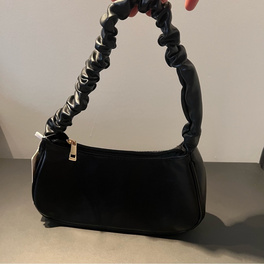 Cute mini bag faux leather black